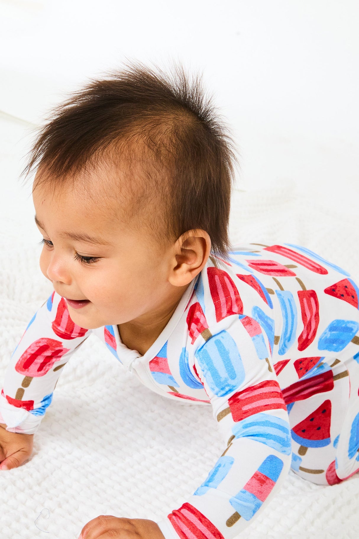 Soft & Stretchy Zipper Footie - Popsicles - HoneyBug