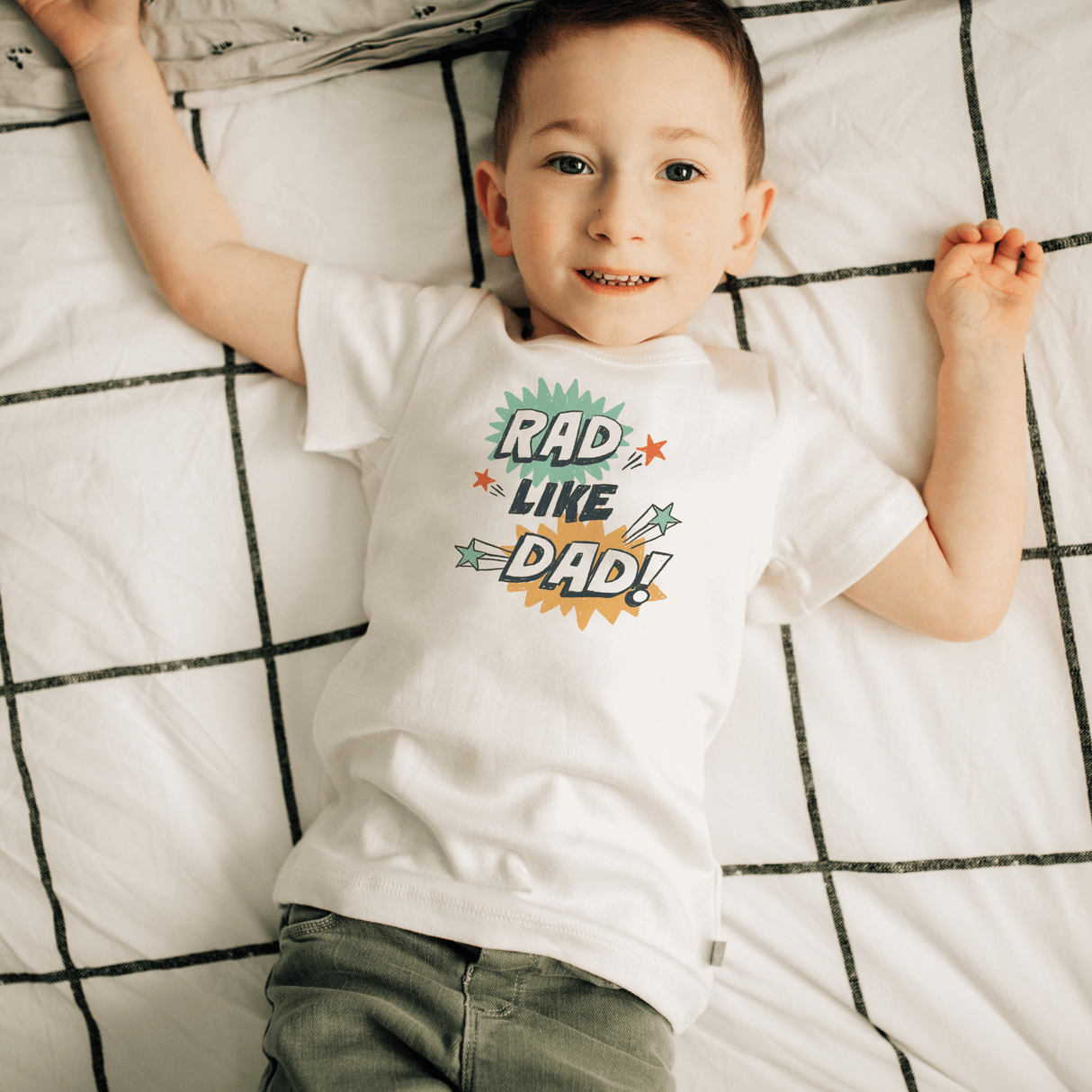 graphic tee | rad like dad explosion - HoneyBug