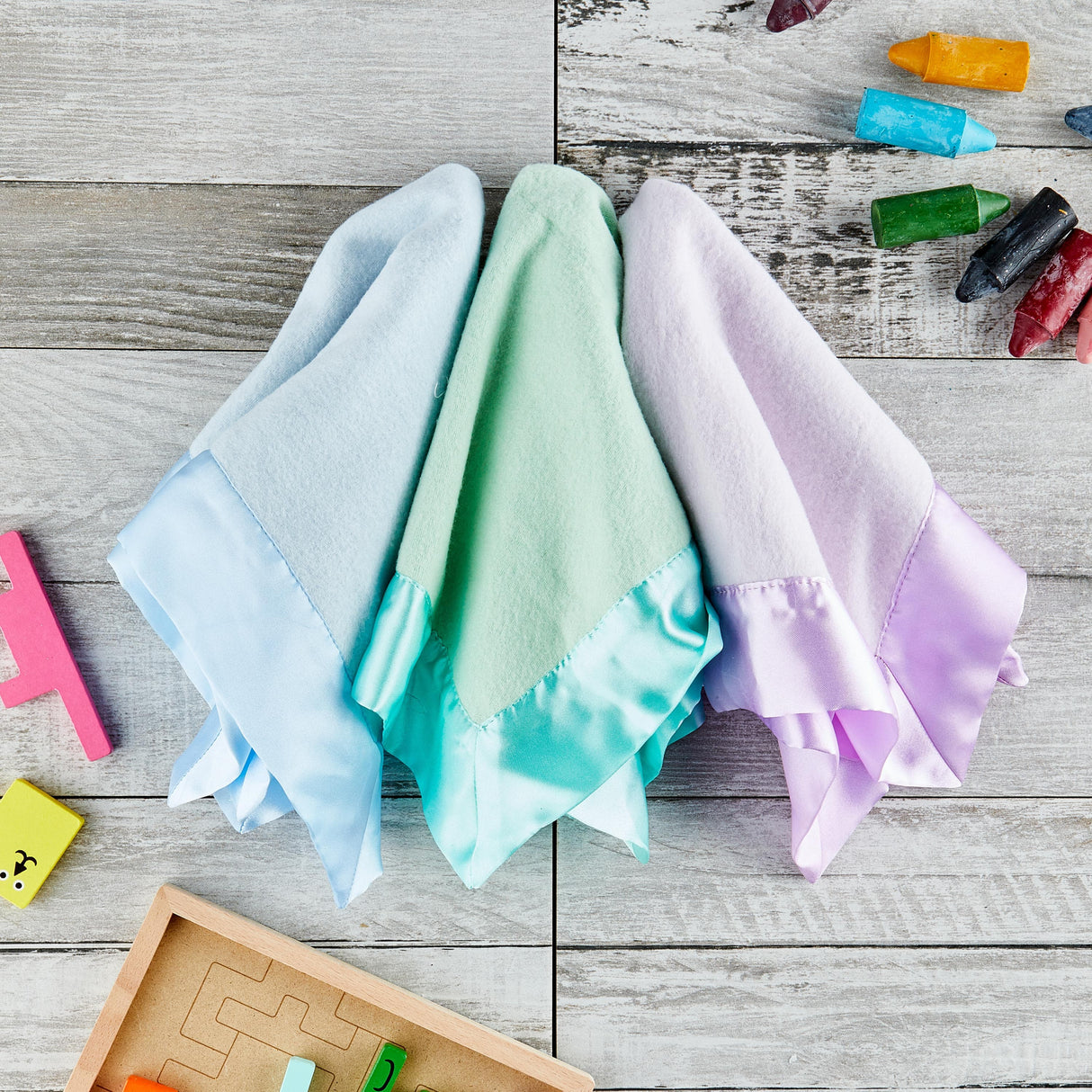 Lavender Security Blanket - HoneyBug