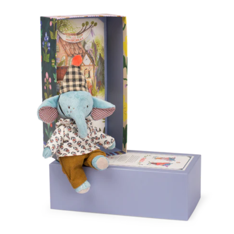 Pablo the Elephant - The Minouchkas