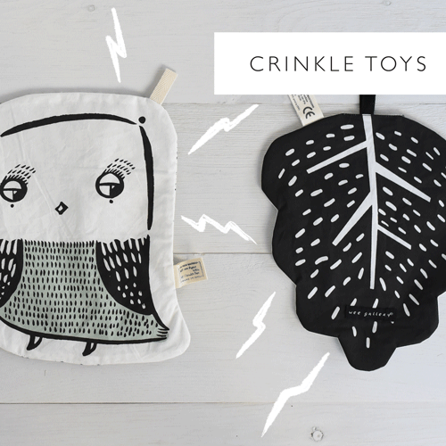 Organic Crinkle Toy - Leaf - HoneyBug