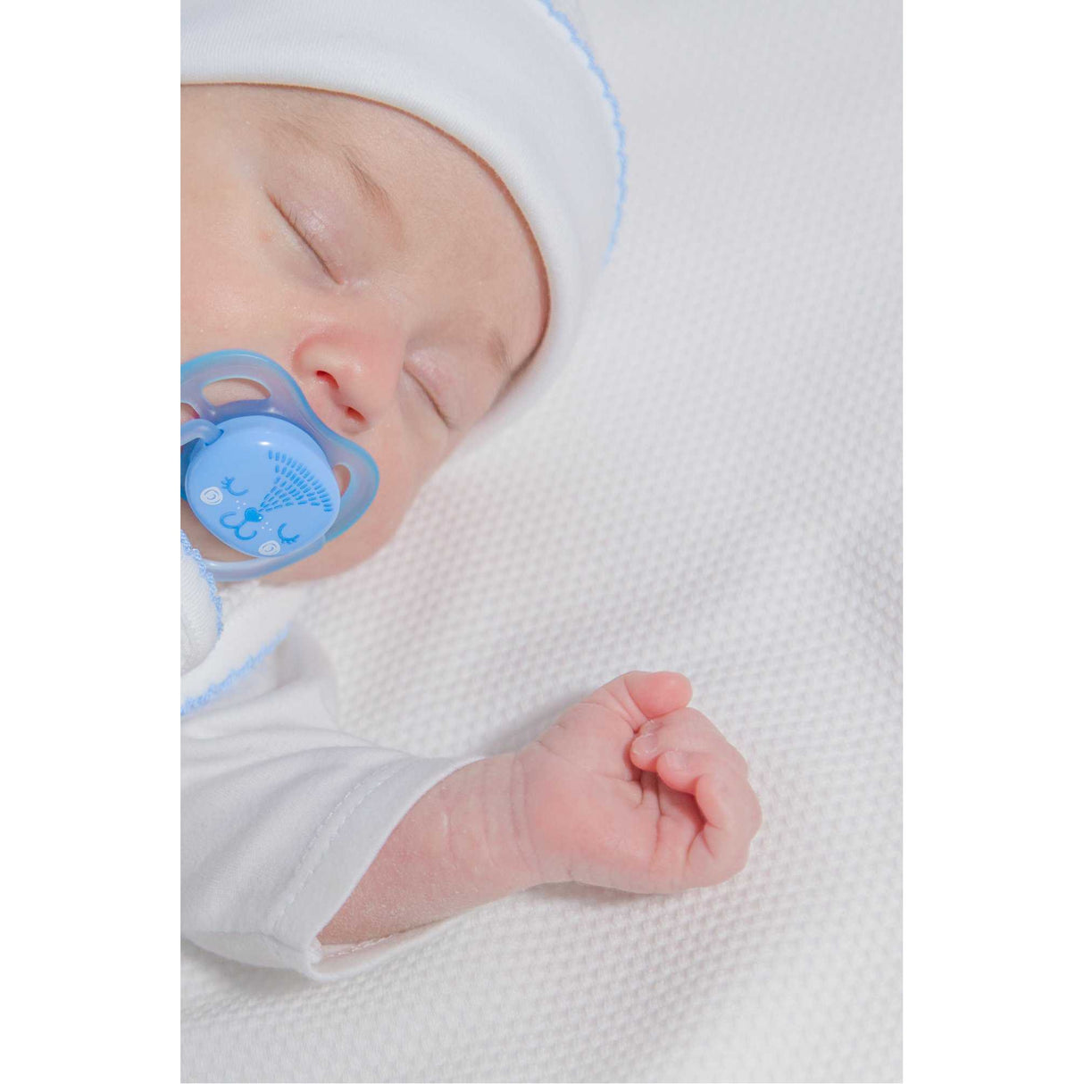 White Bubble Baby Blanket - HoneyBug