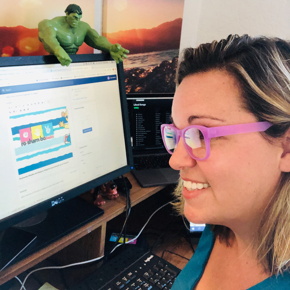 Screen Time Specs for Teens & Adults - HoneyBug