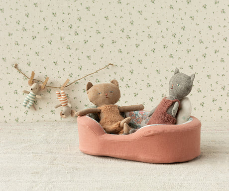 Cozy Basket - Small - Coral - HoneyBug 