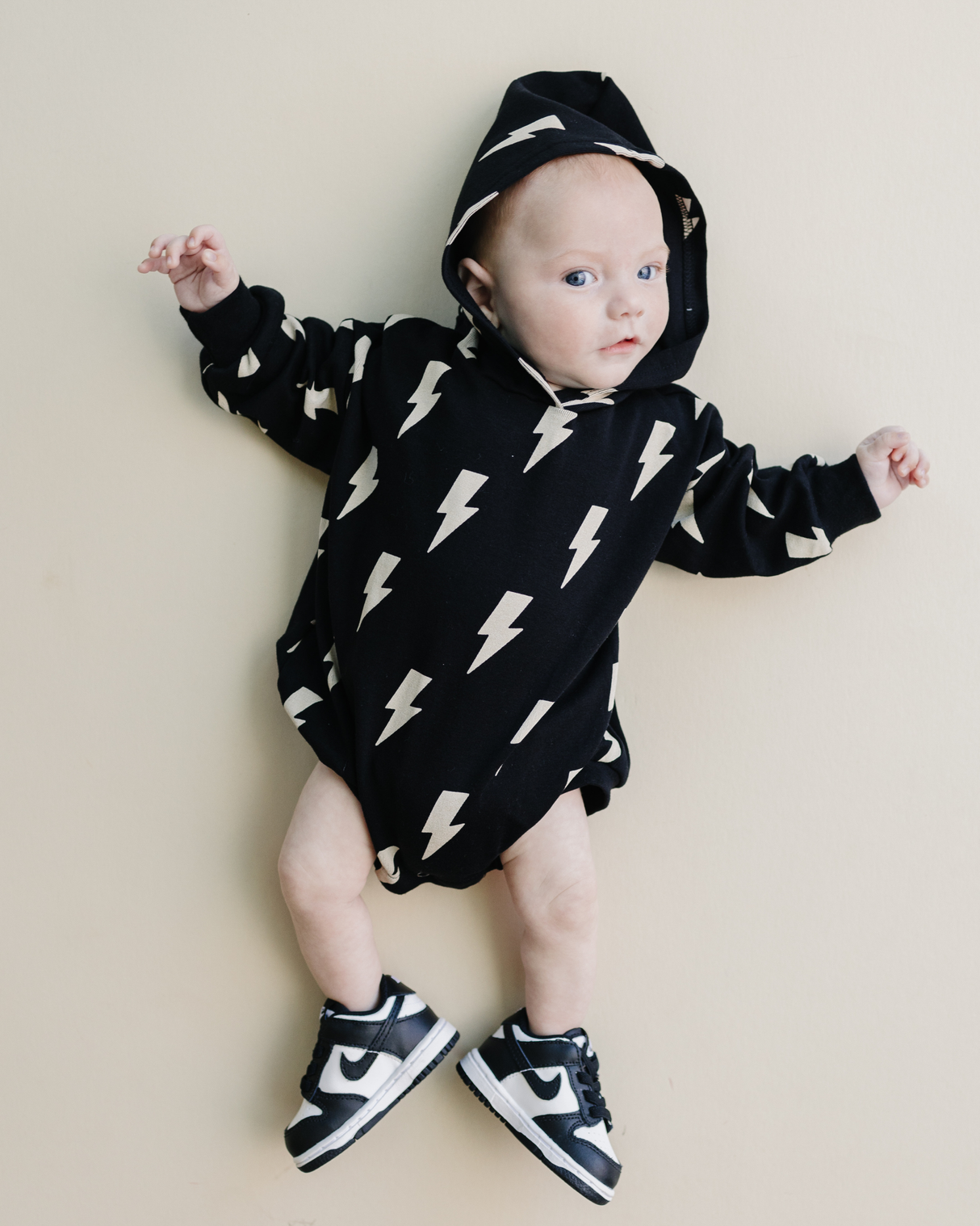 Hooded Bubble Romper  |  Black Bolts - HoneyBug 