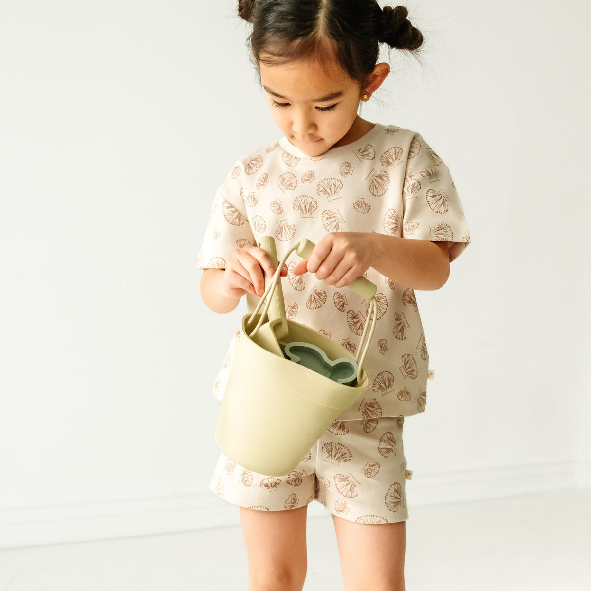 Organic Baby Toddler Tee and Shorts Set - Seashells - HoneyBug 