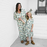 WOMEN'S PAJAMA SET- Christmas Peace