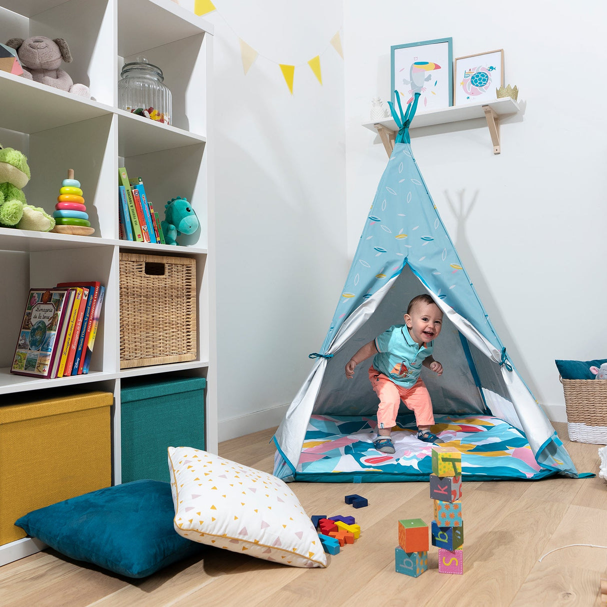 Indoor & Outdoor Play Tent