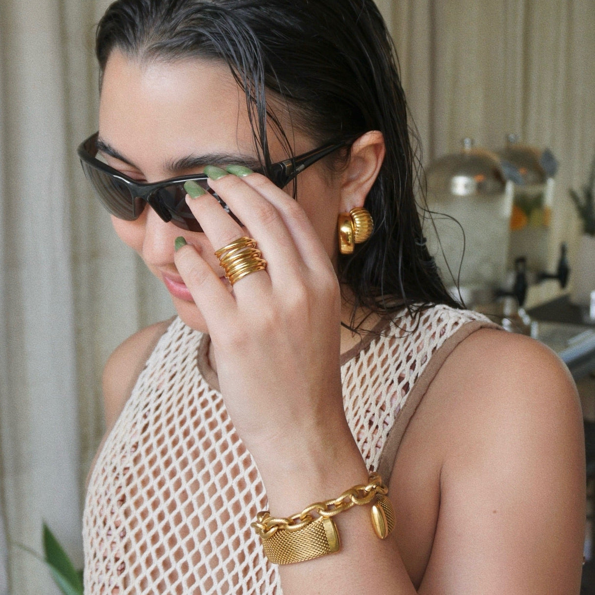 Peyton Chunky Hoop Earring - HoneyBug 