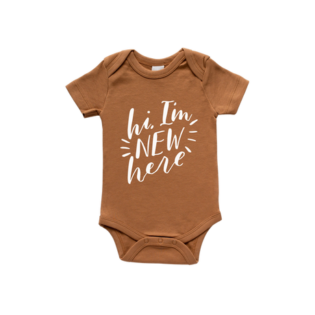 Hi I'm New Here Organic Baby Bodysuit - HoneyBug 