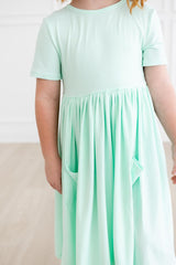 Pastel Green S/S Pocket Twirl Dress