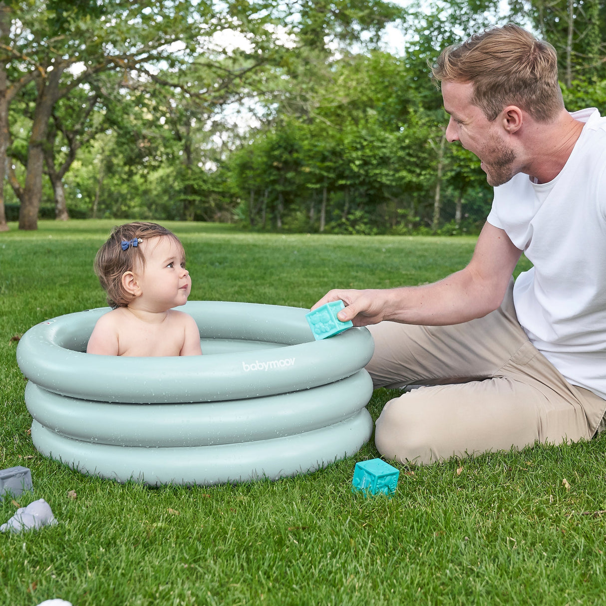 Inflatable Baby Bath and Paddling Pool