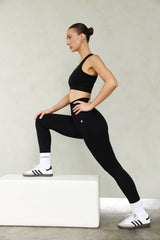 Astoria CONTOUR Seamless Legging - Black