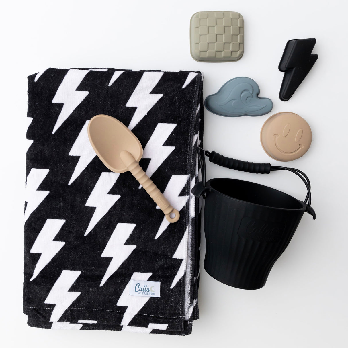 The Kenzie Beach Towel - BOLT