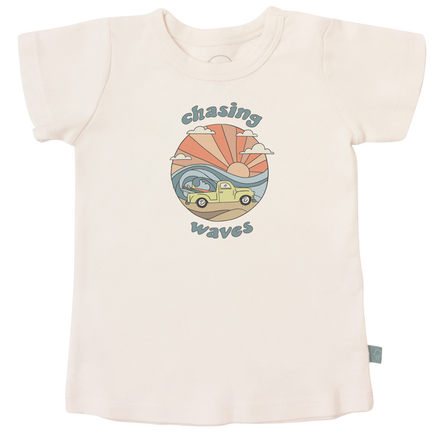 graphic tee | Chasing Waves - HoneyBug 
