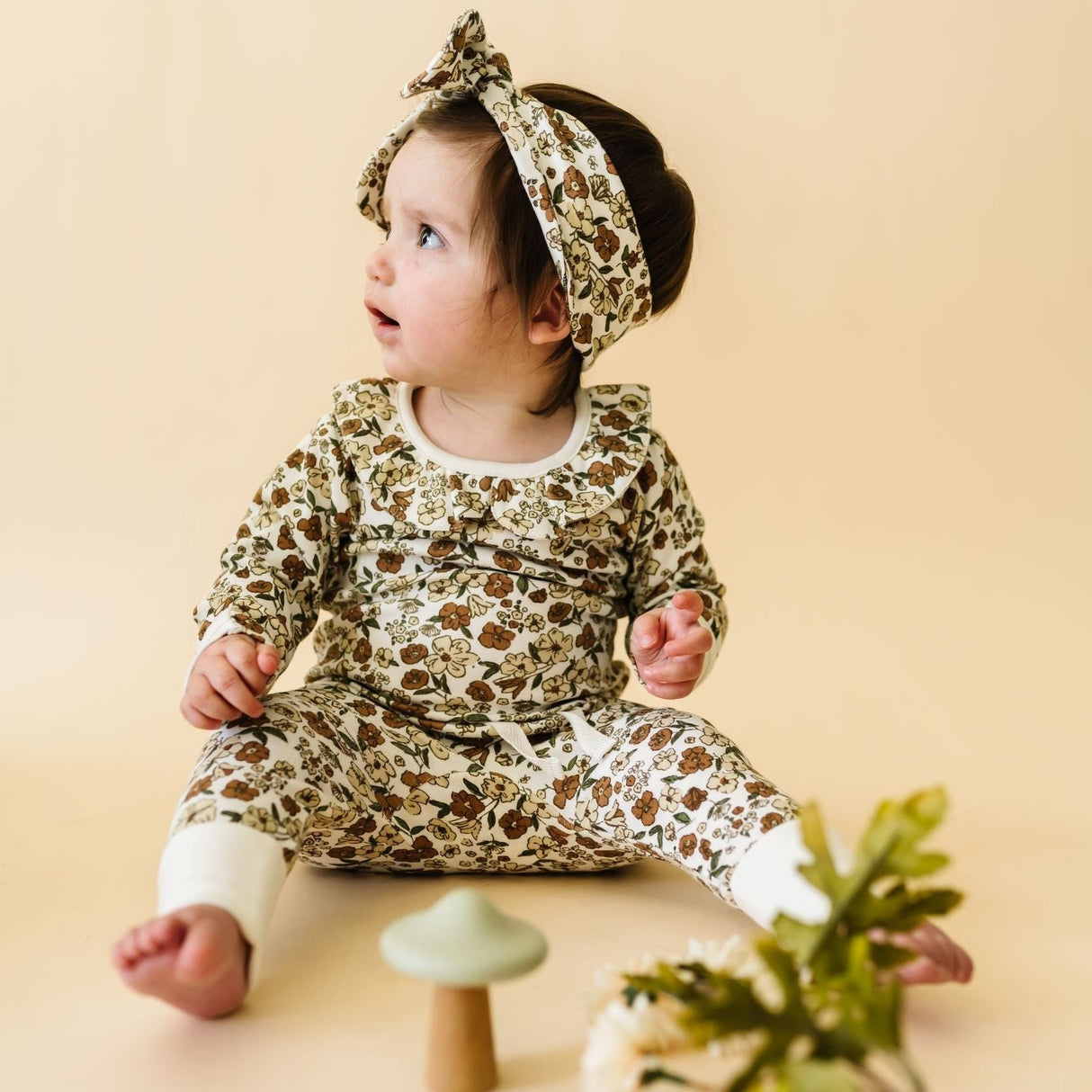 Organic Ruffle Onesie & Pants Set - Daffodil