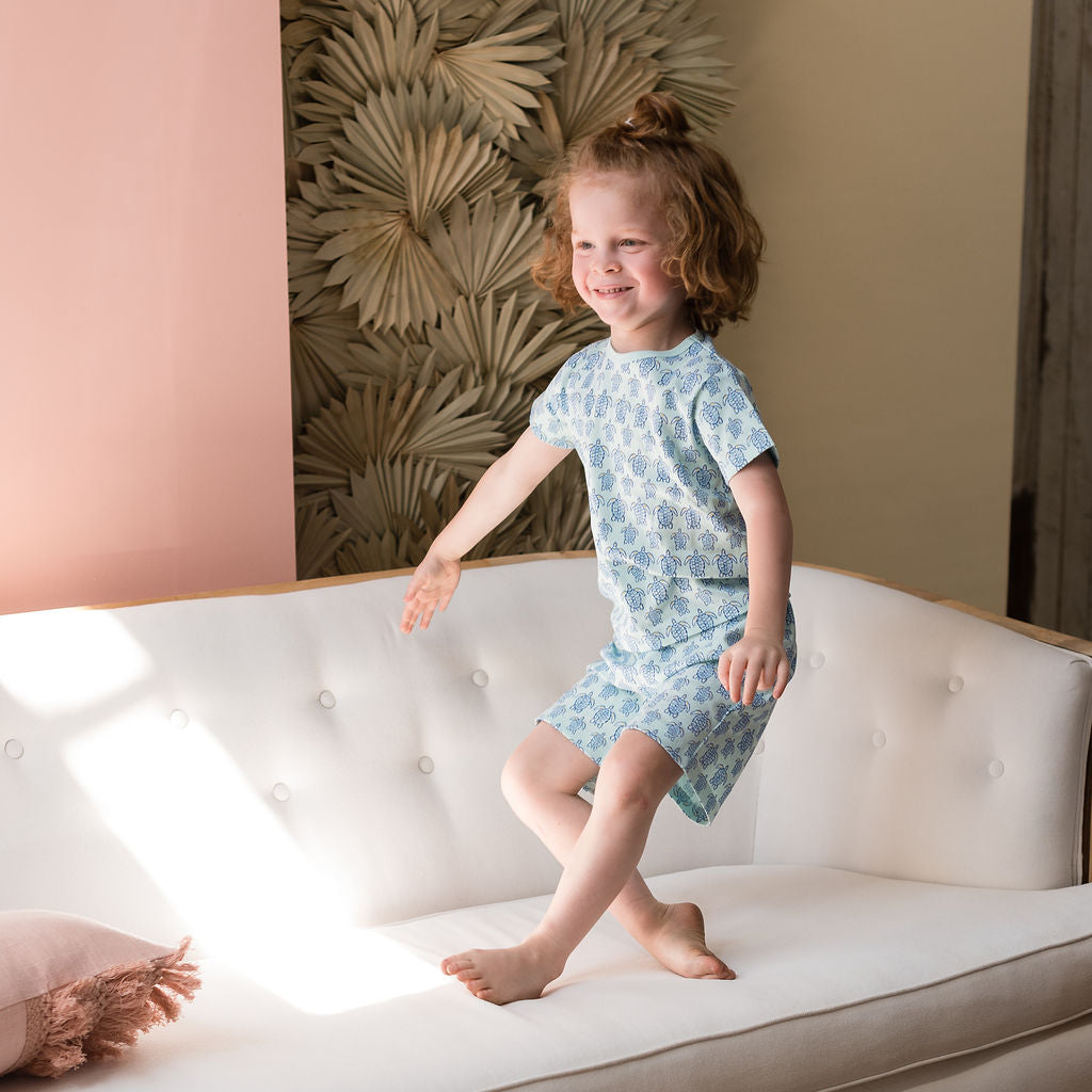 Blue Sea Turtle Tee - HoneyBug 