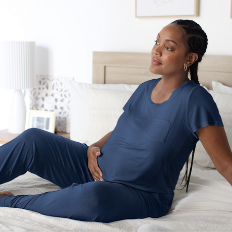 Everyday Nursing & Maternity T-shirt | Navy - HoneyBug 