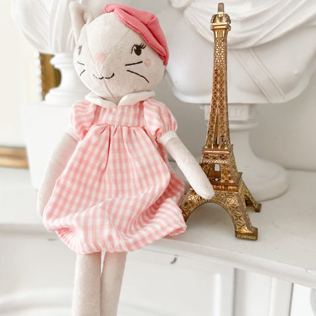 Minette Parisian Kitty