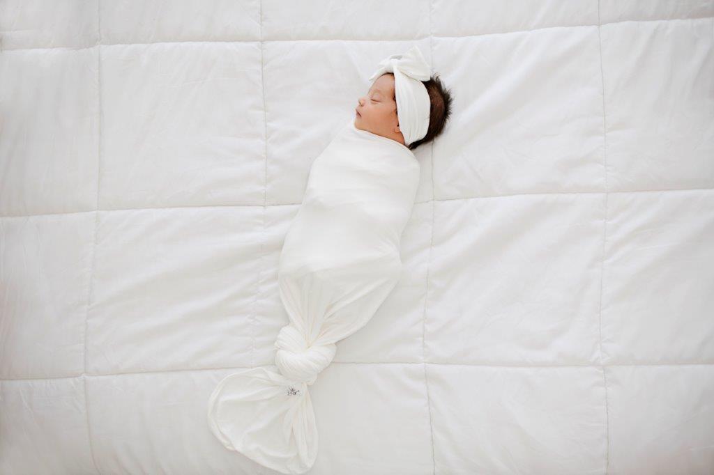 Snuggle Swaddle - White