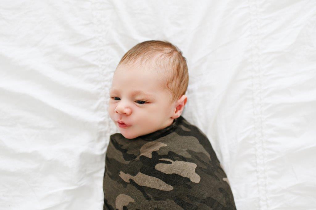 Snuggle Swaddle - Camo