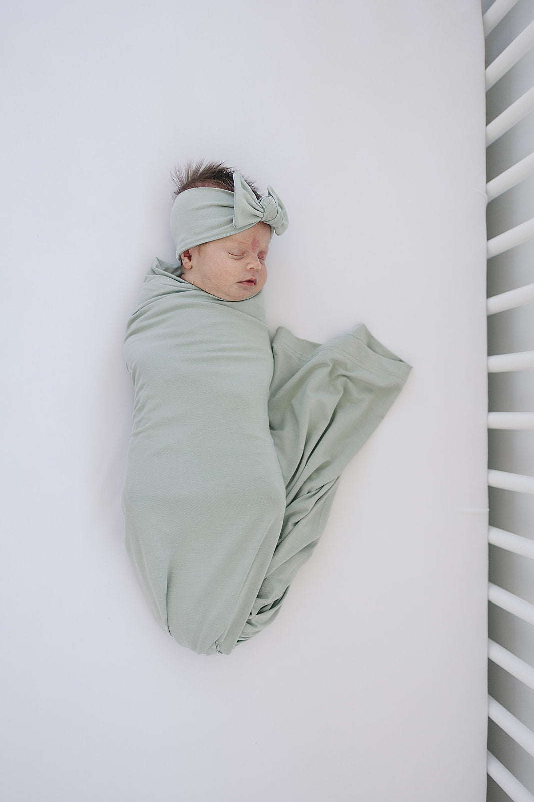 Sage Bamboo Stretch Swaddle - HoneyBug 