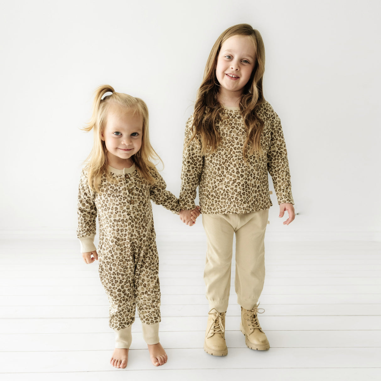 Organic Toddler T-shirt & Pant Set - Spotted