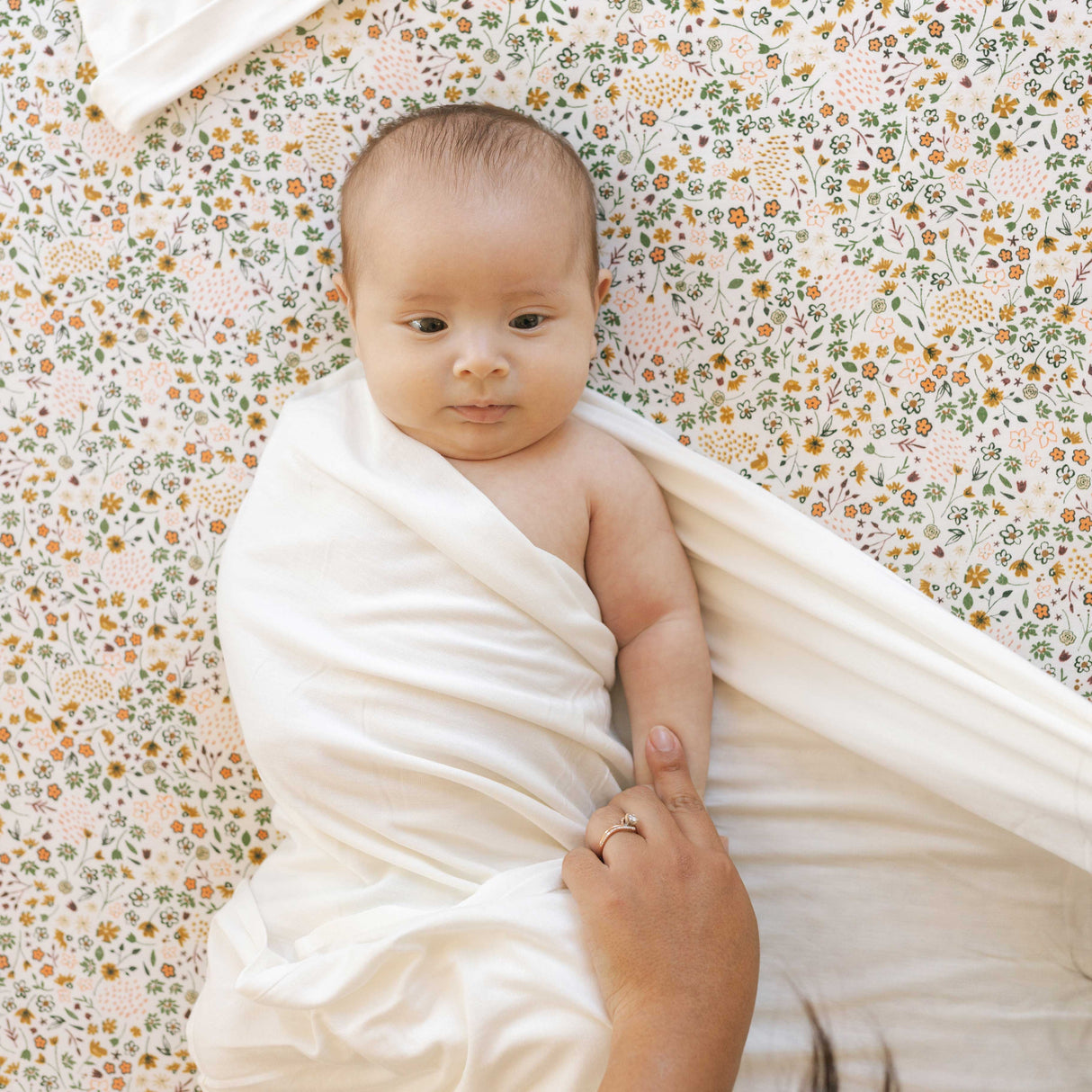 Stretch Knit Crib Sheet - Pressed Petals