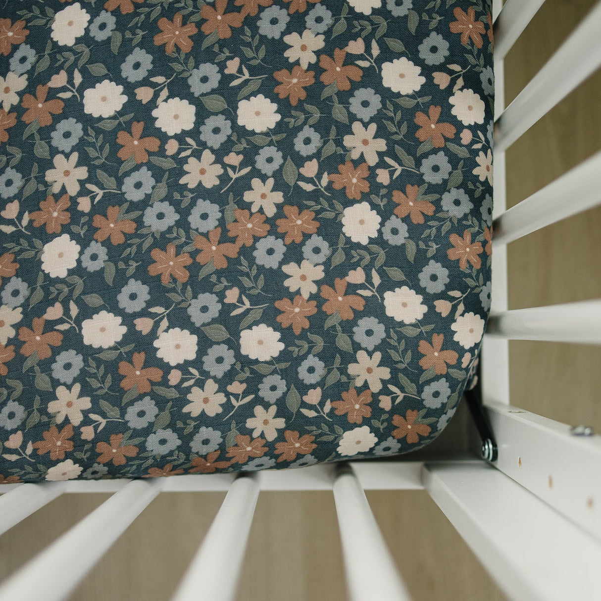 Midnight Floral Muslin Crib Sheet - HoneyBug 