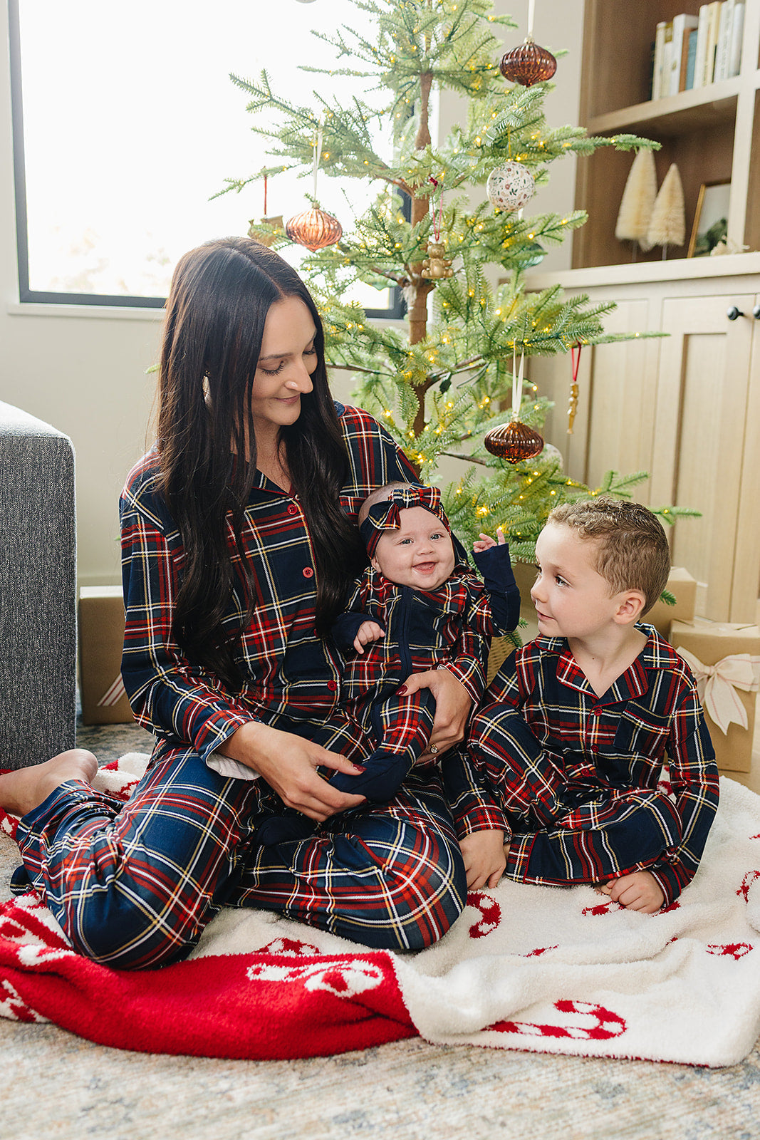 Christmas Plaid Bamboo Zipper - HoneyBug 