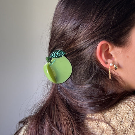 Apple Hair Claw Clip - HoneyBug 