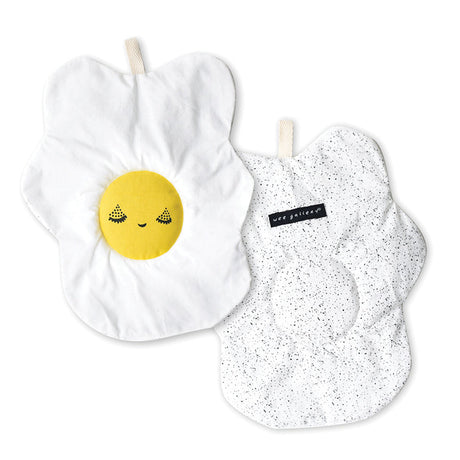 Organic Crinkle Toy - Egg - HoneyBug 