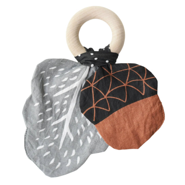Crinkle Teether - Acorn - HoneyBug 