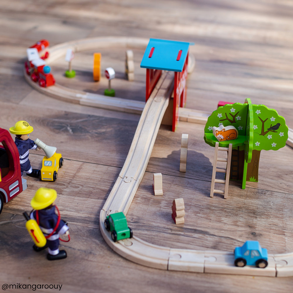 Fire Station Train Set