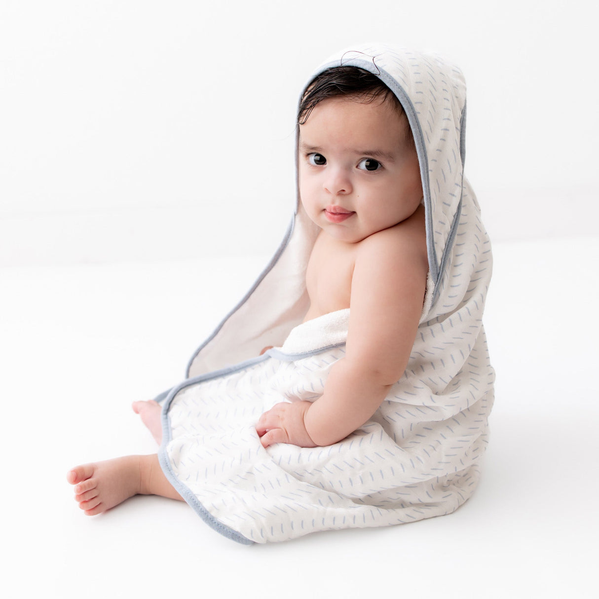 Blue Dash Hooded Towel Set - HoneyBug 