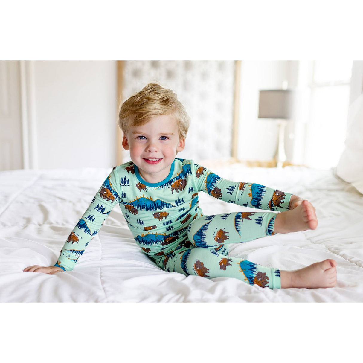 Born to be Wild Bisons Long Sleeve Pajama Set (2T-12Y) - HoneyBug 