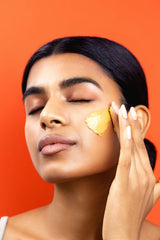 Turmeric + Vitamin C Clay Mask - HoneyBug 