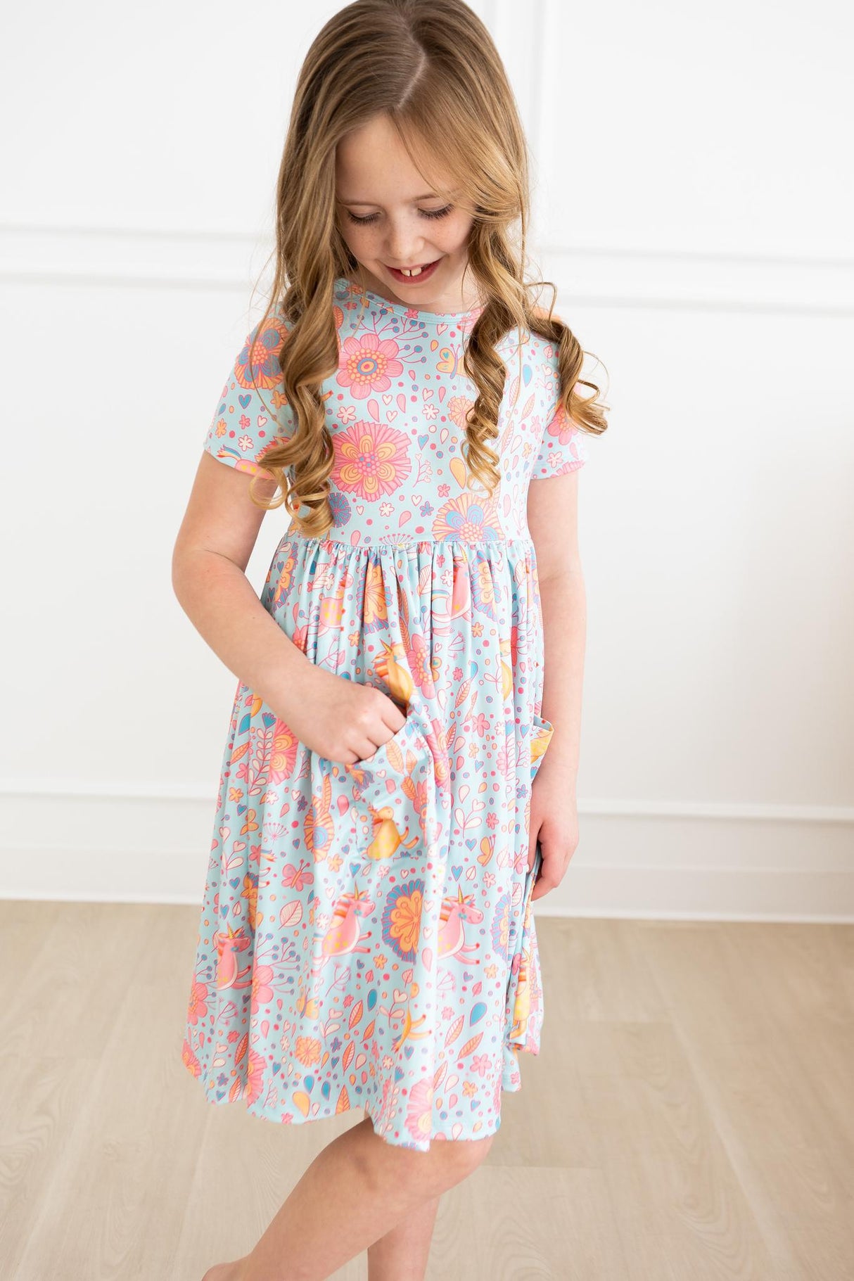 Blue Retro Unicorns S/S Pocket Twirl Dress