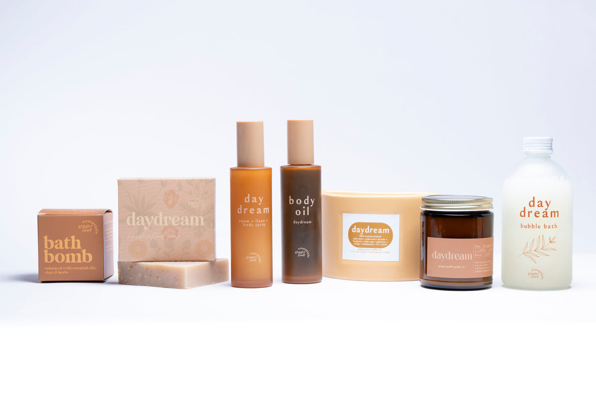 Moisturizing Soap • Daydream - HoneyBug 