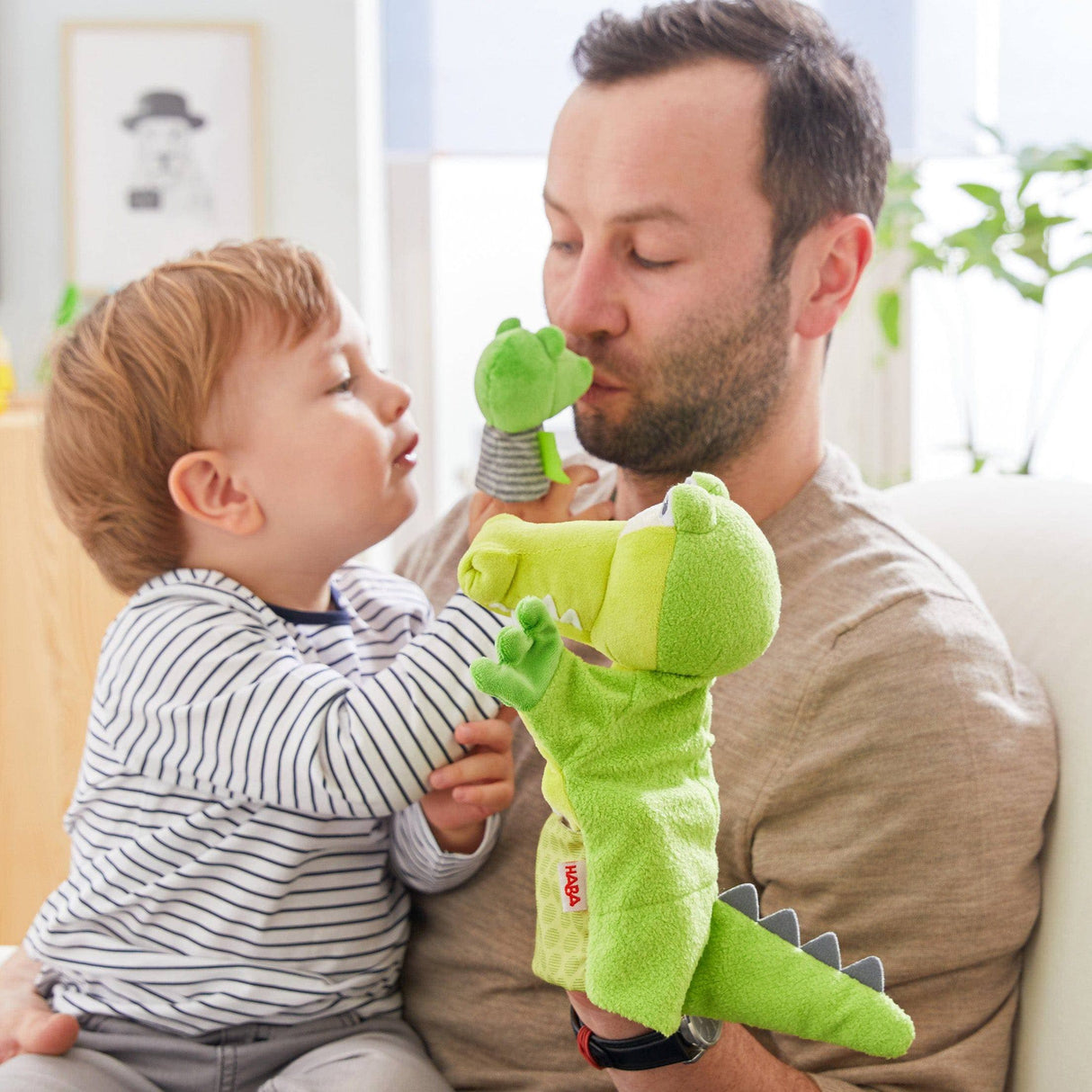 Glove Puppet Crocodile With Baby Hatchling Finger Puppet - HoneyBug 