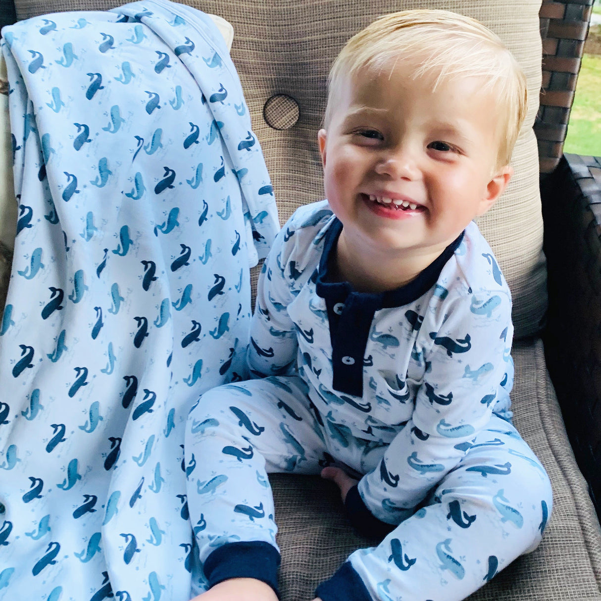 Landon Whale 2-Piece Set