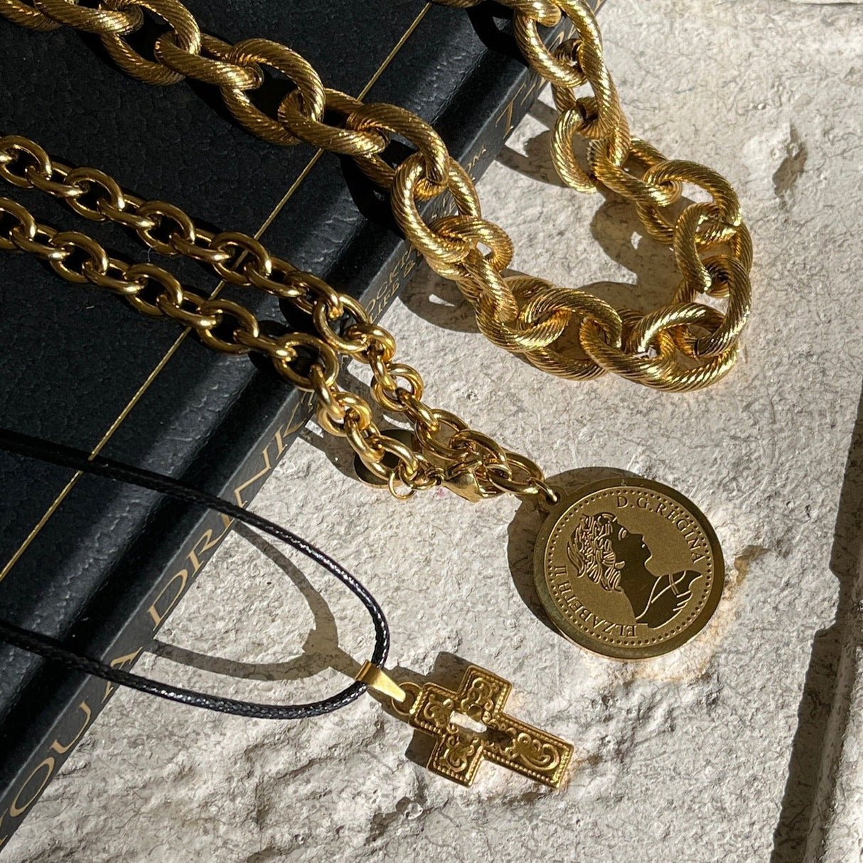 Odette Coin Chain Necklace - HoneyBug 
