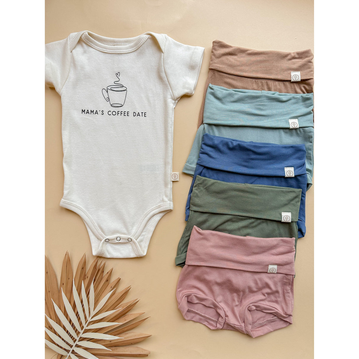 Mama's Coffee Date - Organic Cotton Bodysuit - HoneyBug 