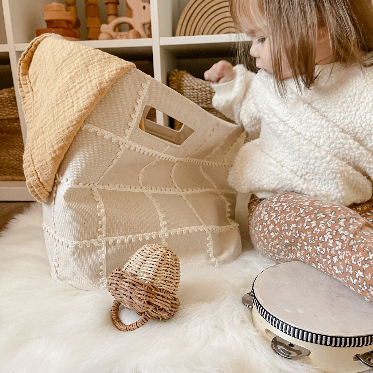 Handmade Canvas Storage Basket Lace - Ivory