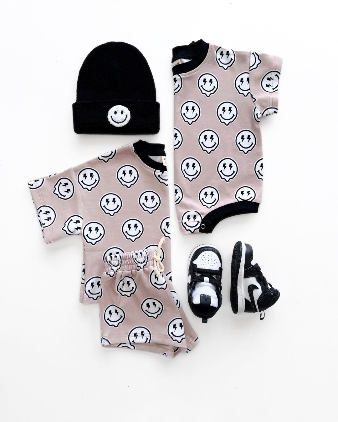 Short Sleeve Bubble Romper | Electric Drippy - HoneyBug 