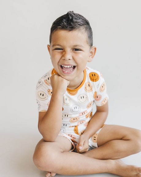 Smiley Bamboo Two Piece Shorts Set | Copper - HoneyBug 