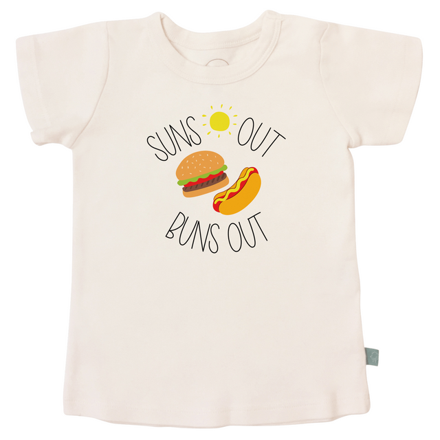 graphic tee | suns out buns out - HoneyBug 