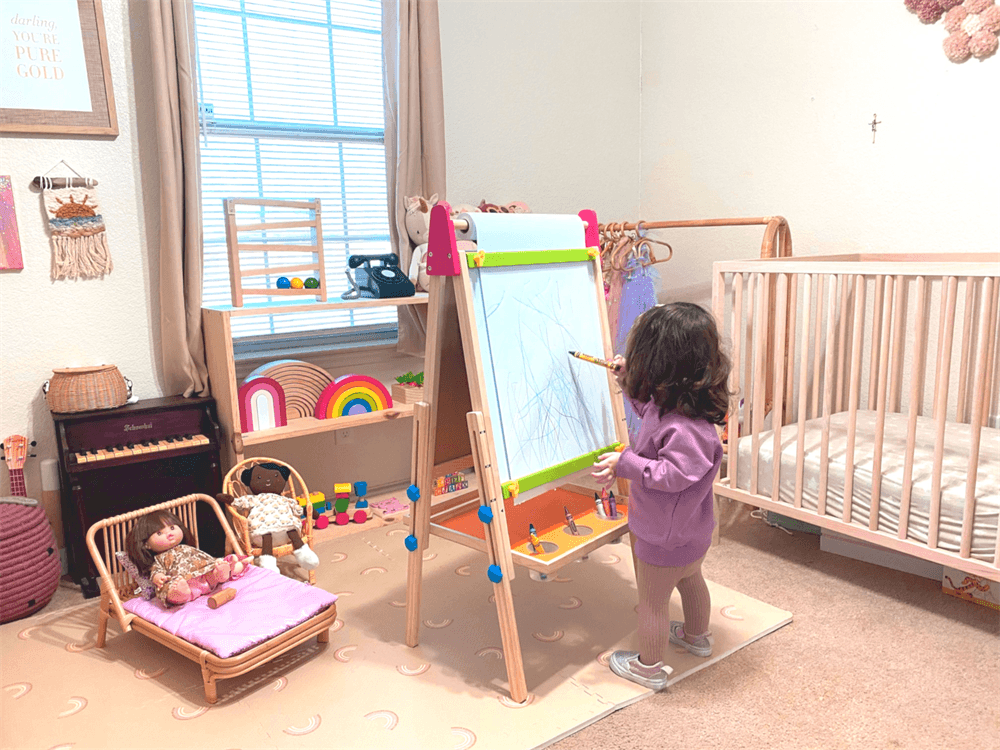 Tiny Land® Double-Sided Easel for Kids - HoneyBug 