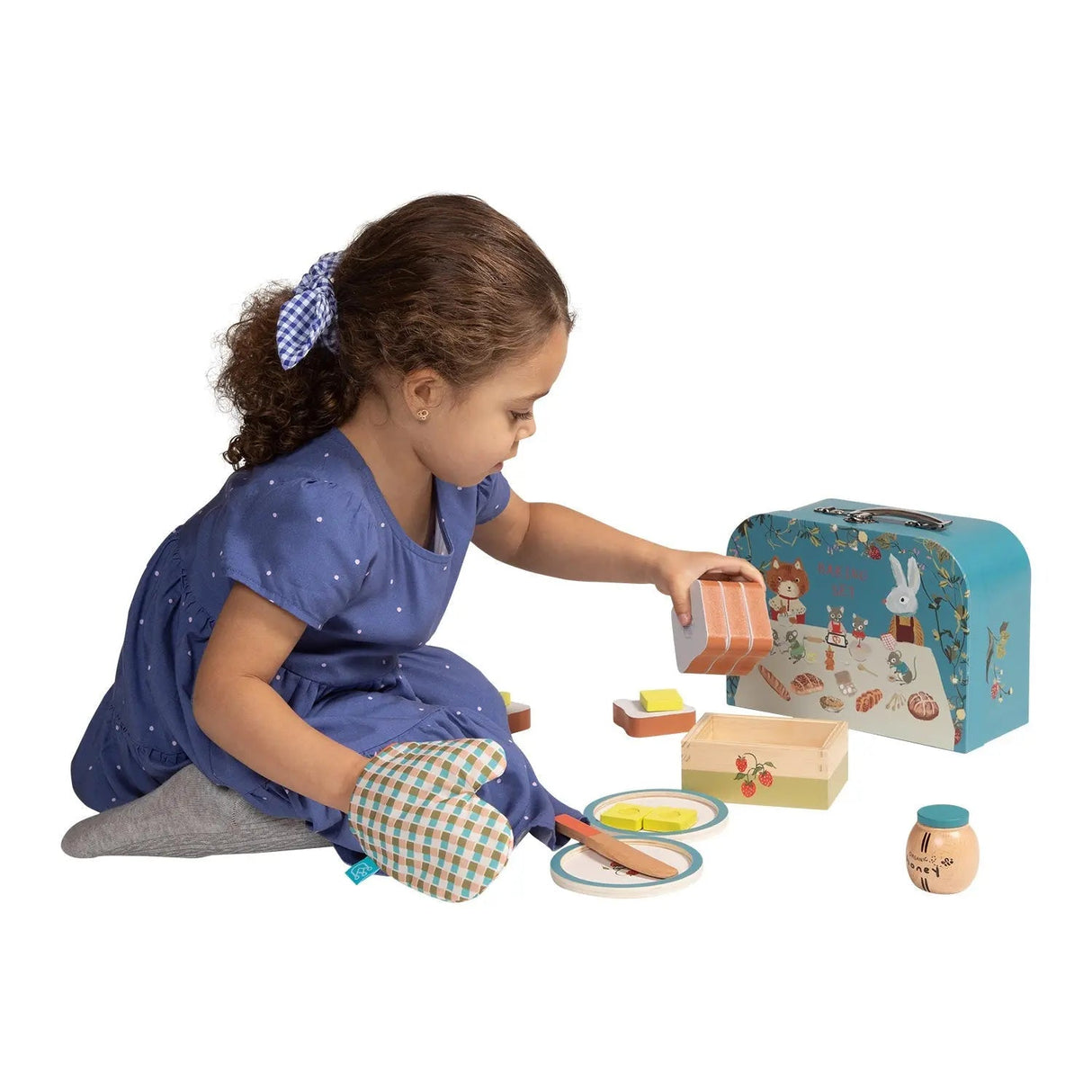 Forest Tales Baking Set by Manhattan Toy - HoneyBug 