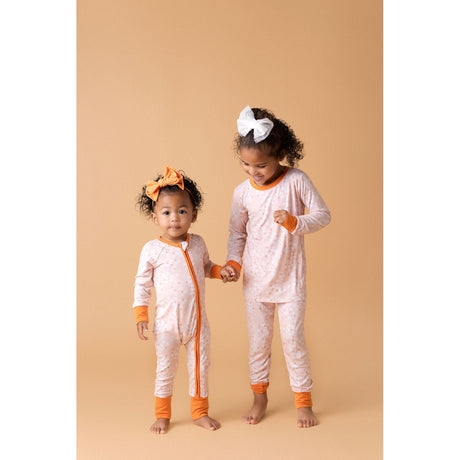 Peachy Star Two Piece Set - HoneyBug 